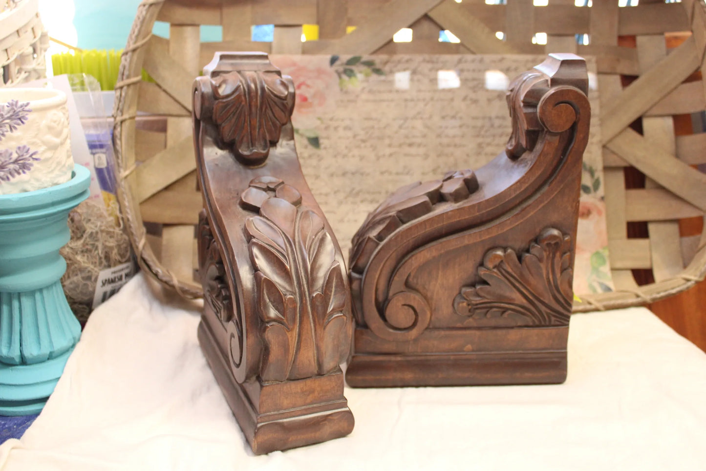 Corbel set wood