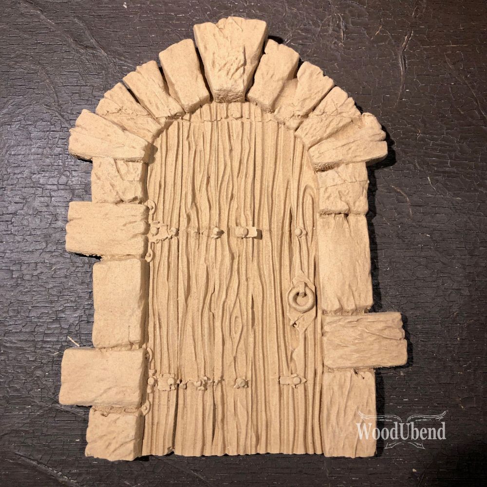 Medieval Door WUB2280 17.5x14cms